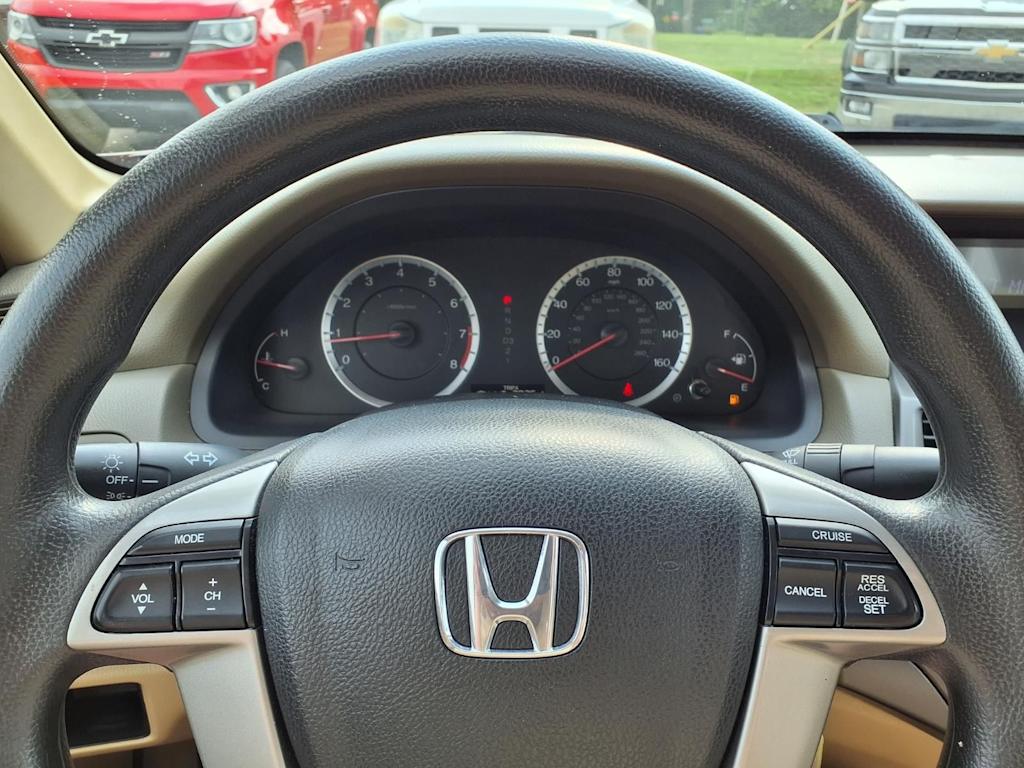 Thumbnail: 2010 Honda Accord - 21