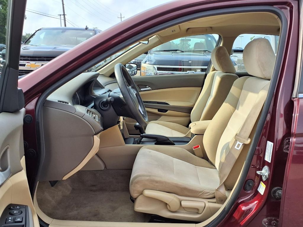 Thumbnail: 2010 Honda Accord - 10