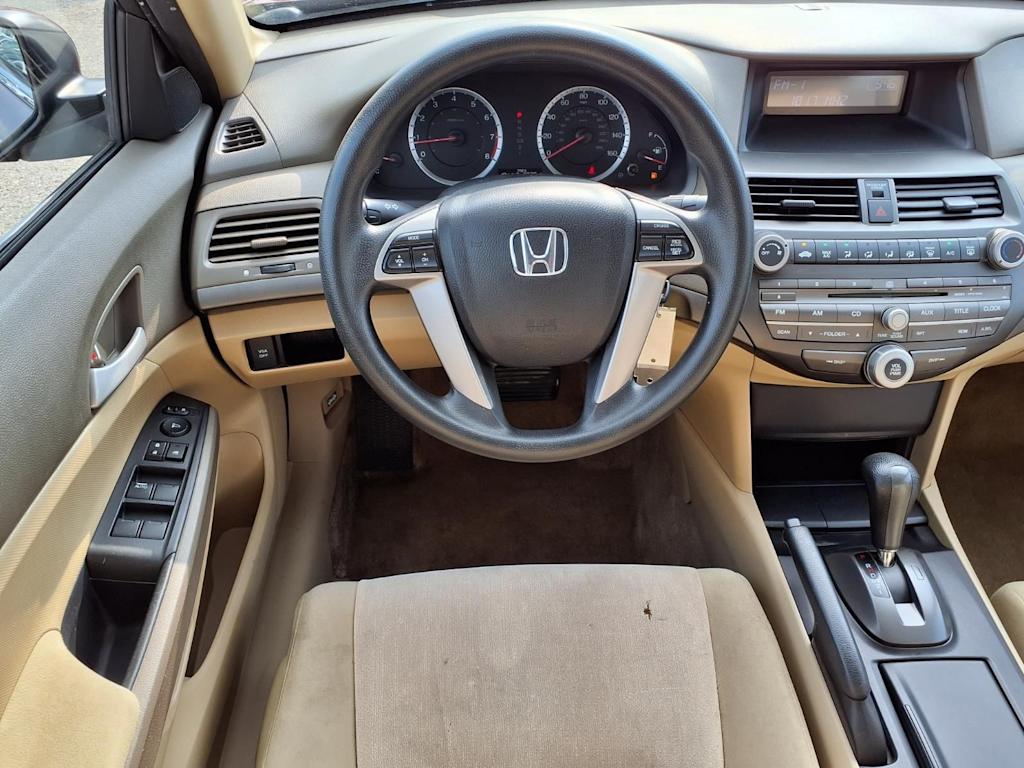 Thumbnail: 2010 Honda Accord - 8