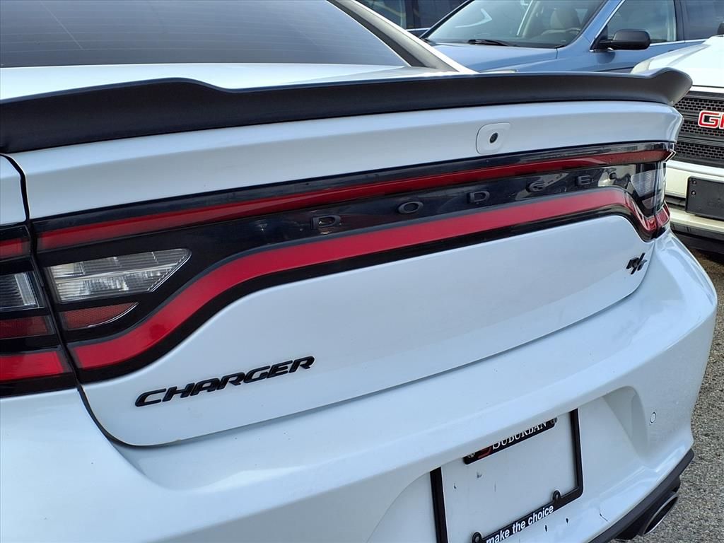 Thumbnail: 2022 Dodge Charger - 16