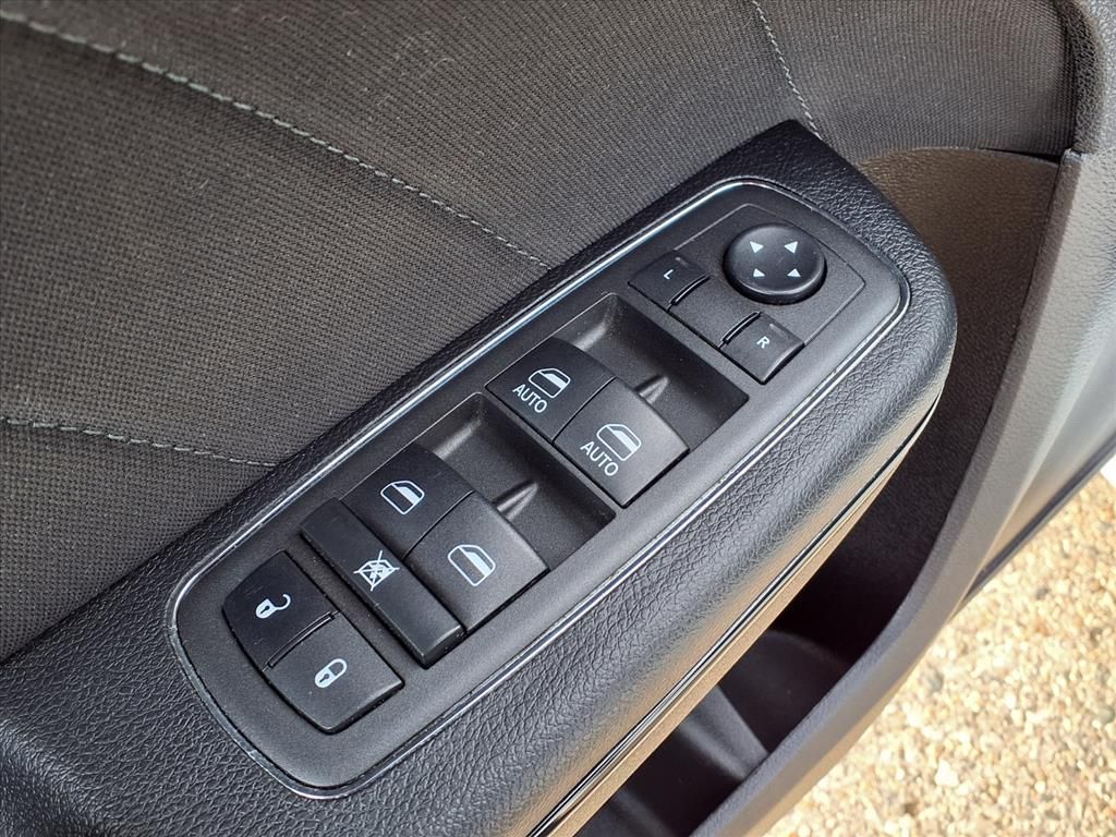 Thumbnail: 2022 Dodge Charger - 18