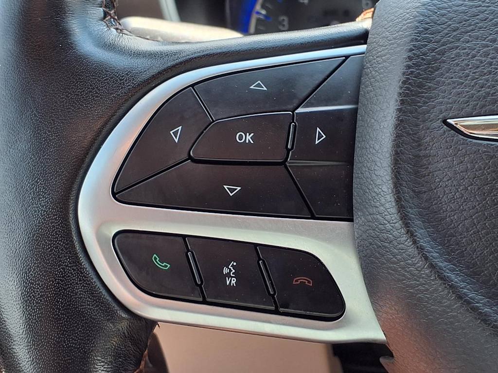 Thumbnail: 2019 Chrysler Pacifica - 29