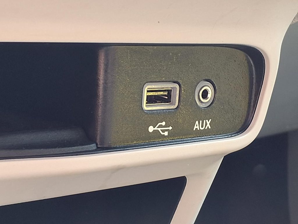 Thumbnail: 2019 Chrysler Pacifica - 26