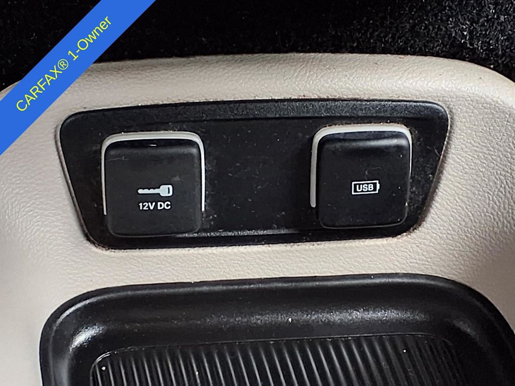Thumbnail: 2018 Chrysler Pacifica - 28