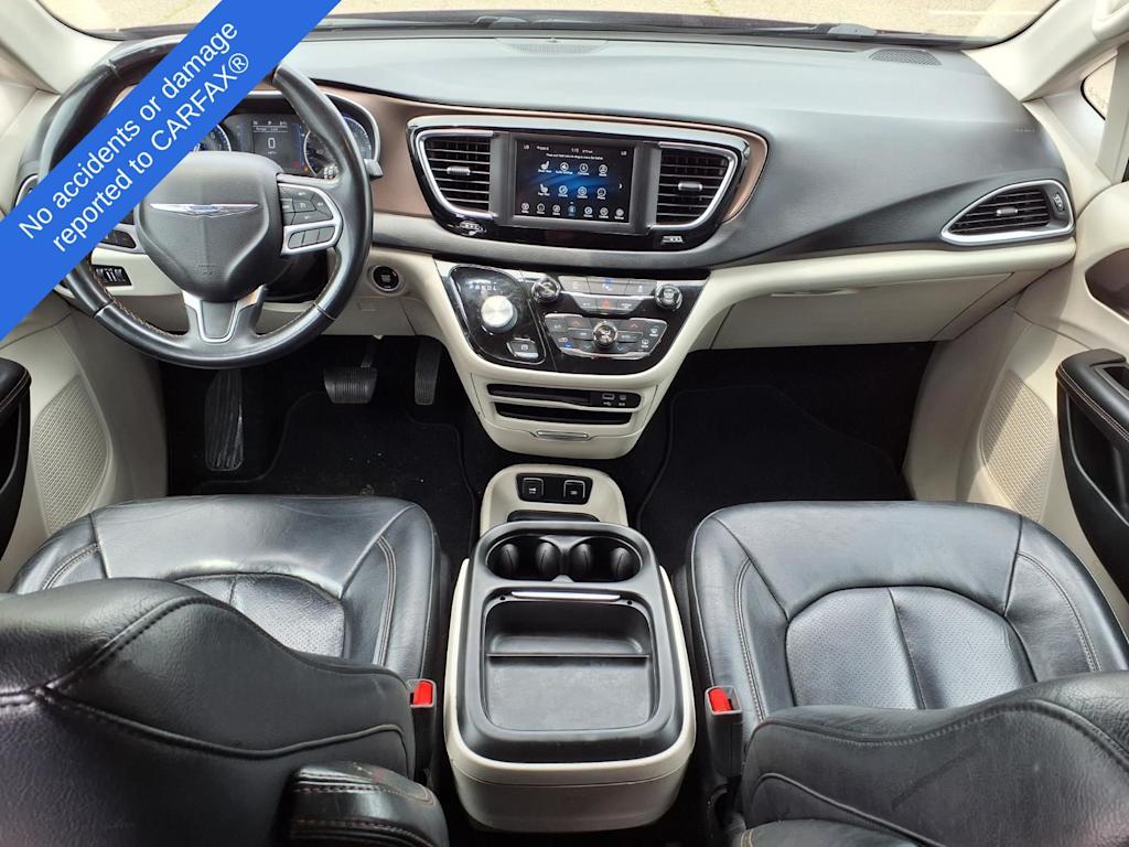 Thumbnail: 2018 Chrysler Pacifica - 2