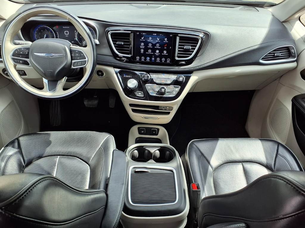 Thumbnail: 2019 Chrysler Pacifica - 2