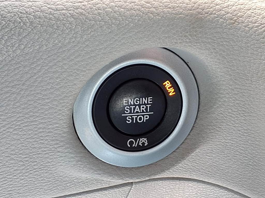 Thumbnail: 2019 Chrysler Pacifica - 28