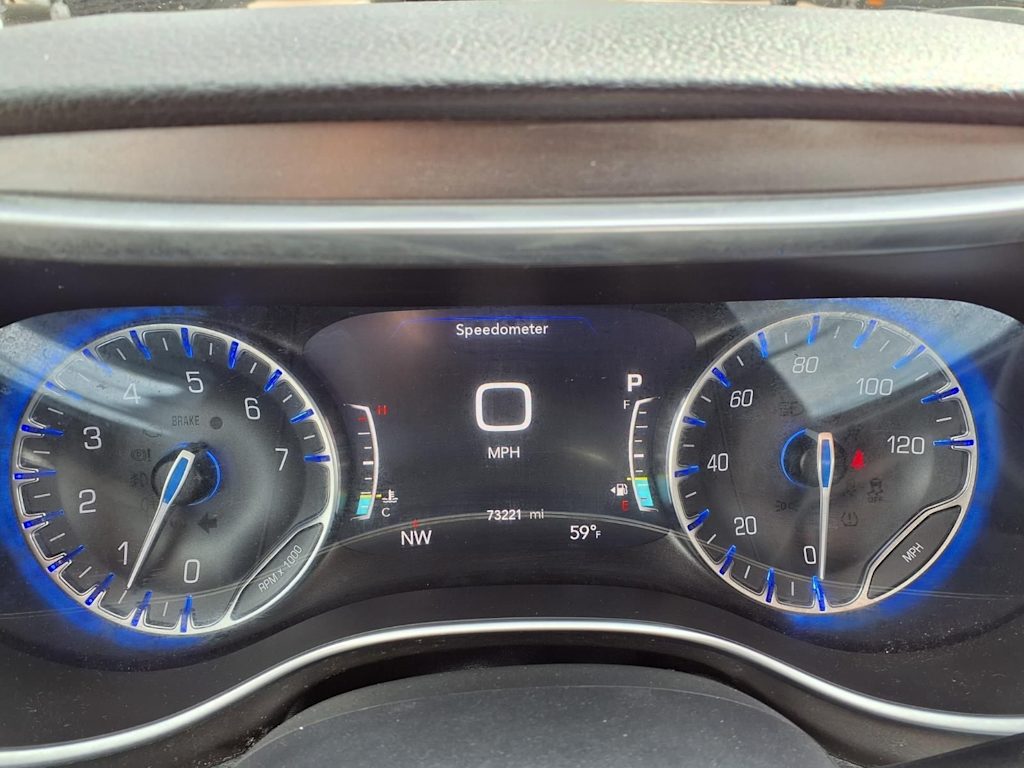 Thumbnail: 2019 Chrysler Pacifica - 13