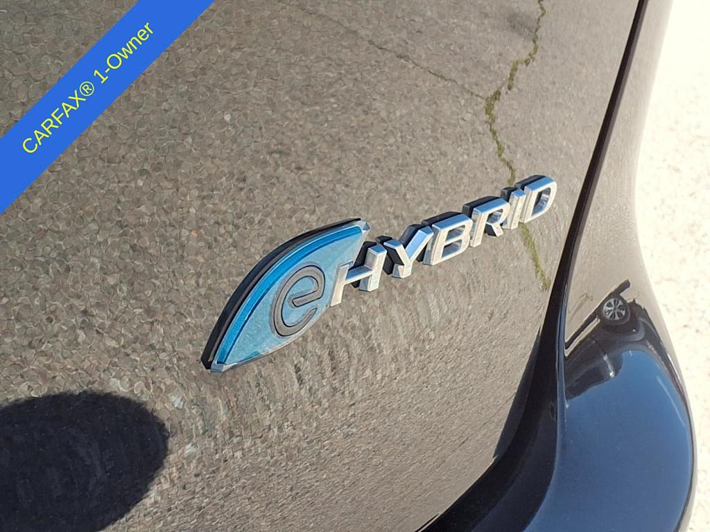 Thumbnail: 2017 Chrysler Pacifica - 7