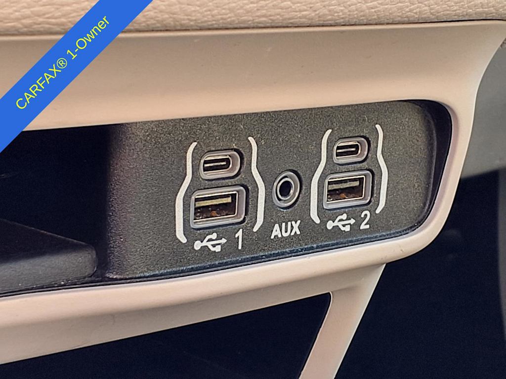 Thumbnail: 2024 Chrysler Pacifica - 28