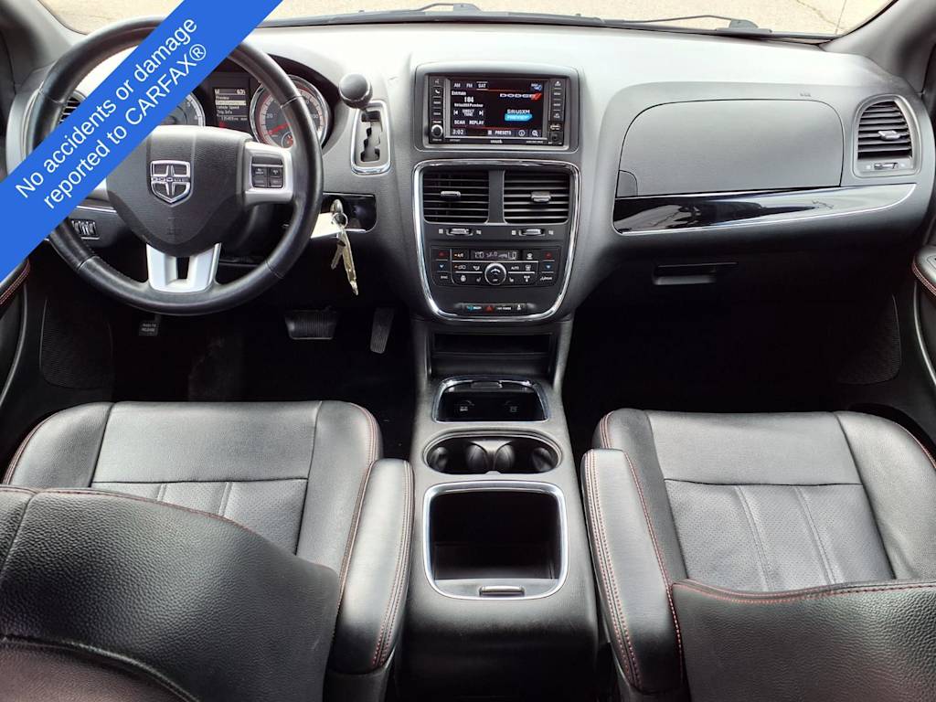 Thumbnail: 2018 Dodge Grand Caravan - 2