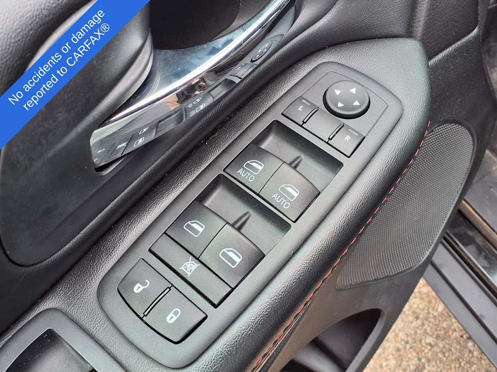 Thumbnail: 2018 Dodge Grand Caravan - 19
