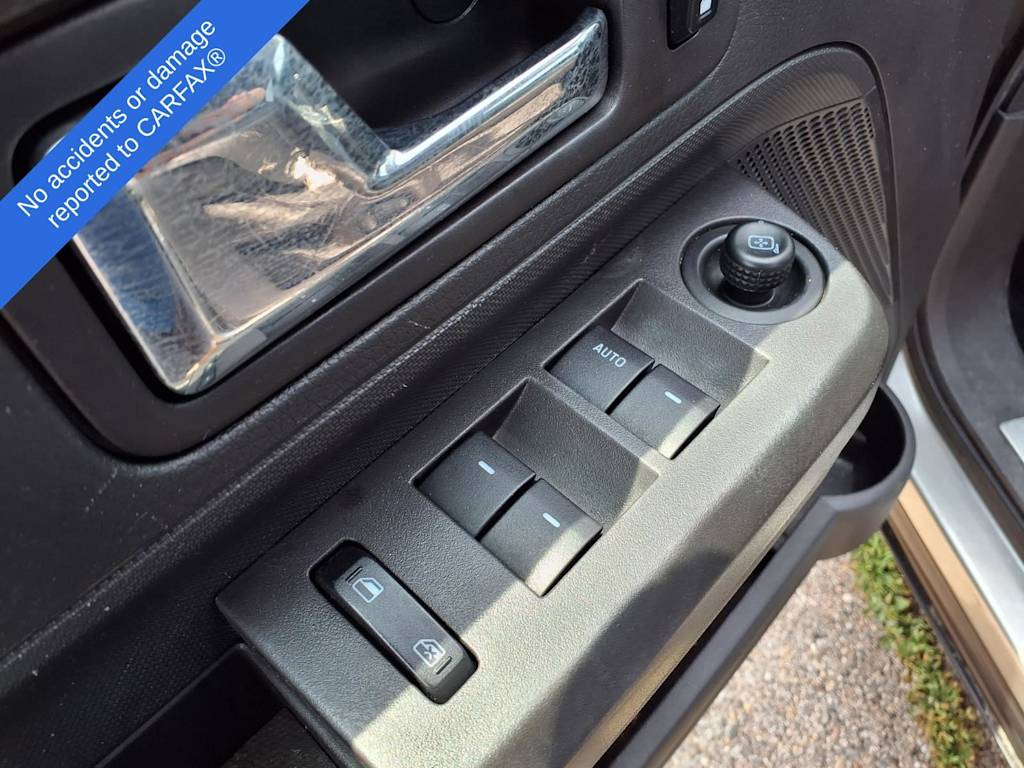 Thumbnail: 2008 Ford Edge - 21