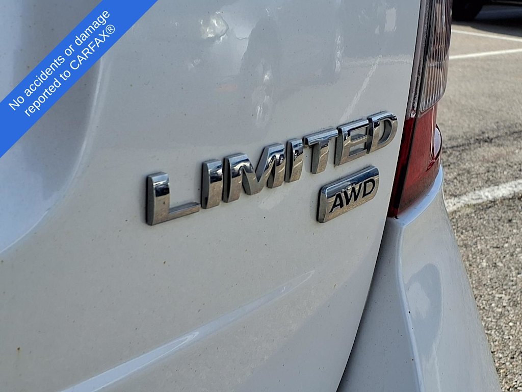 Thumbnail: 2013 Ford Edge - 6