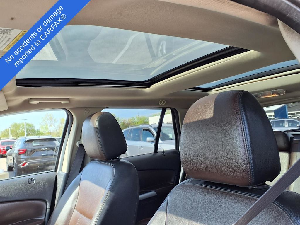 Thumbnail: 2013 Ford Edge - 21