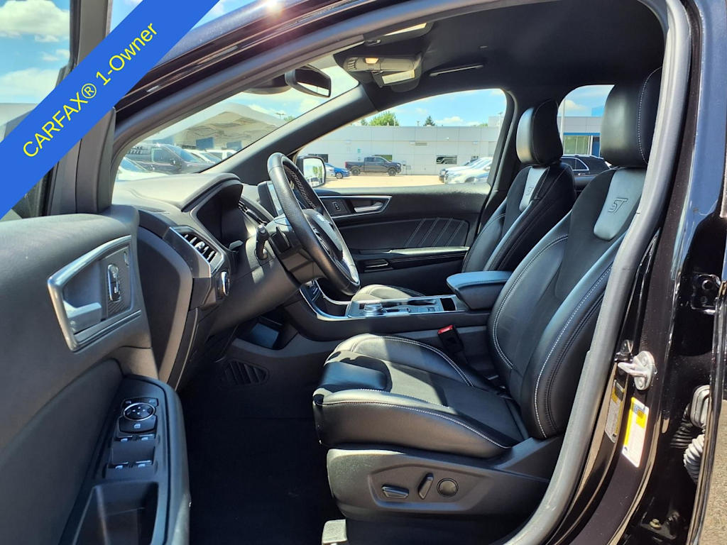 Thumbnail: 2023 Ford Edge - 10