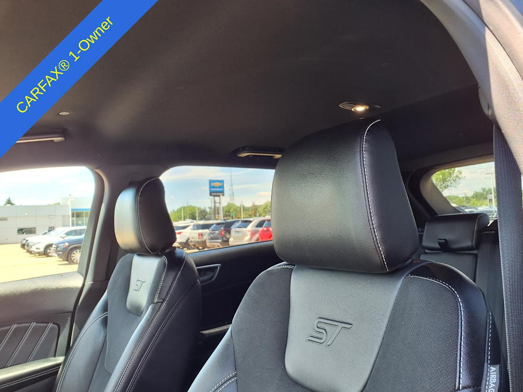 Thumbnail: 2023 Ford Edge - 21
