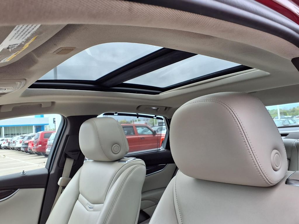 Thumbnail: 2013 Cadillac XTS - 20