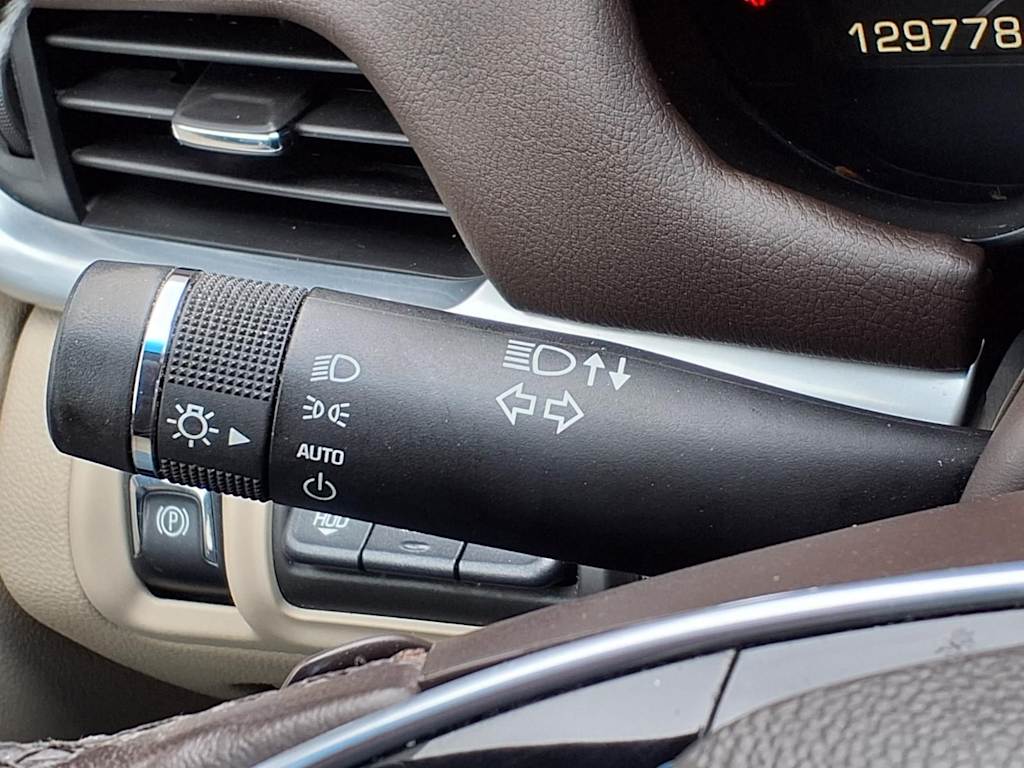 Thumbnail: 2013 Cadillac XTS - 12