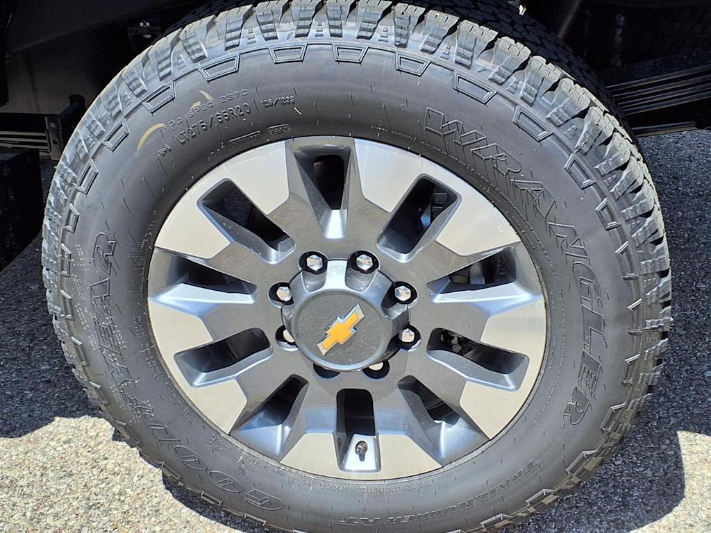 Thumbnail: 2026 Chevrolet Silverado 2500 - 7