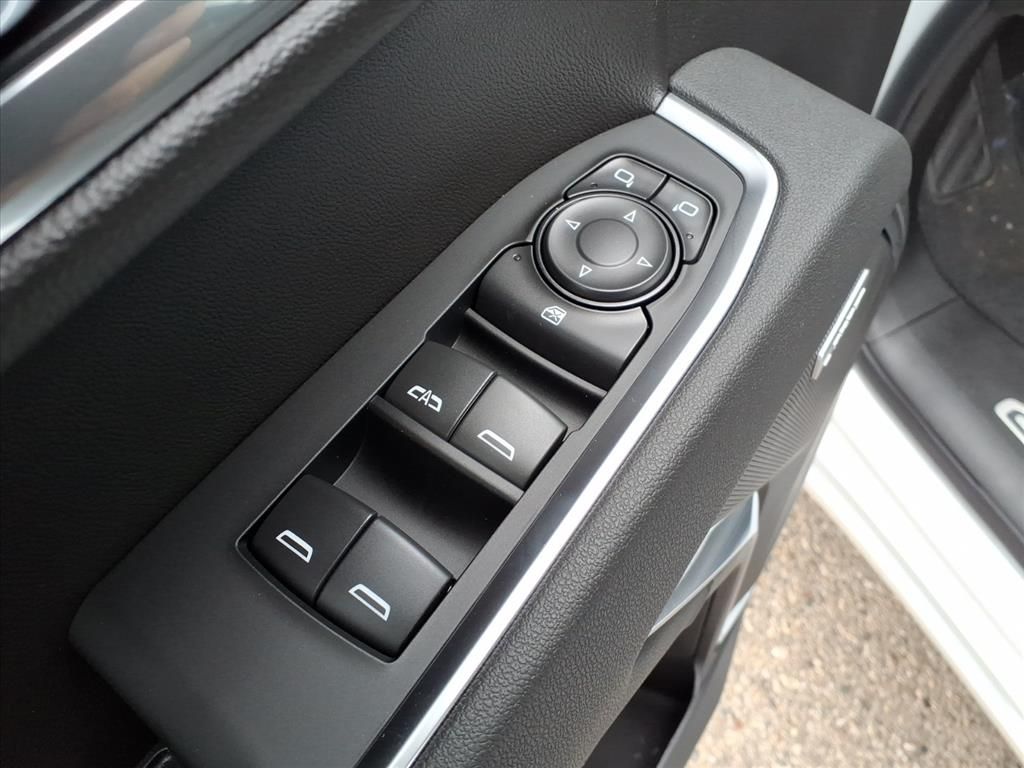 Thumbnail: 2026 Chevrolet Silverado 1500 - 18