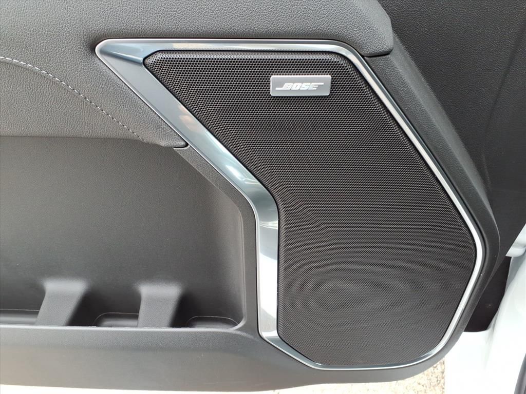 Thumbnail: 2026 Chevrolet Silverado 1500 - 19