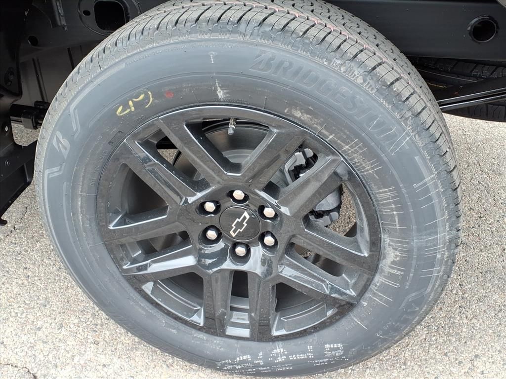 Thumbnail: 2026 Chevrolet Silverado 1500 - 7