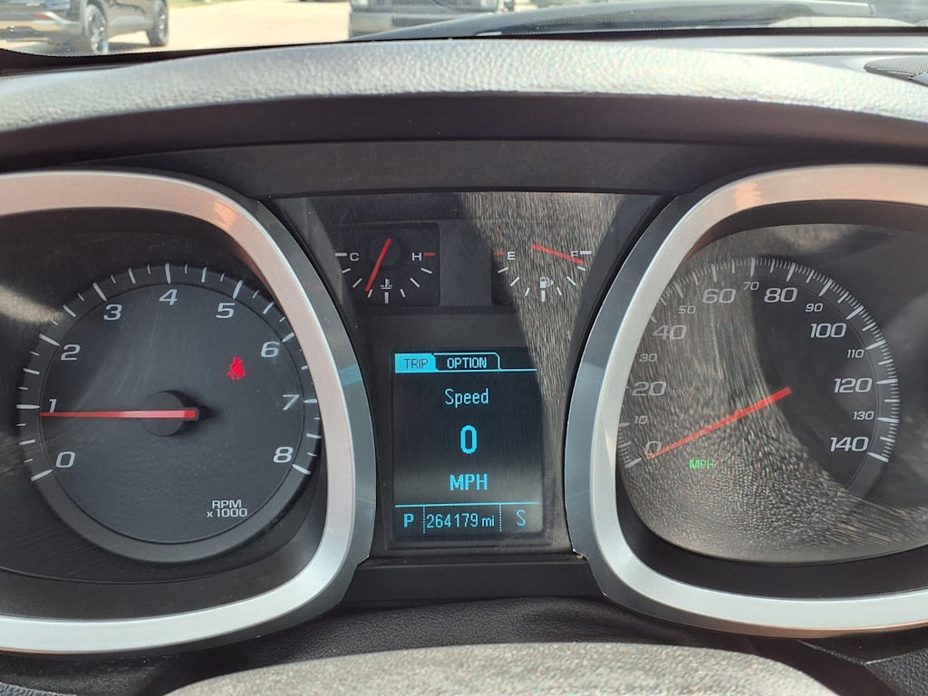 Thumbnail: 2015 Chevrolet Equinox - 14