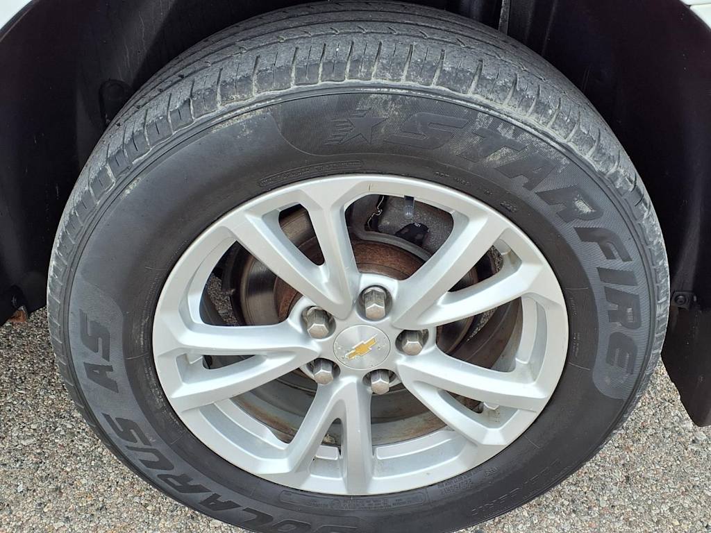 Thumbnail: 2017 Chevrolet Equinox - 7