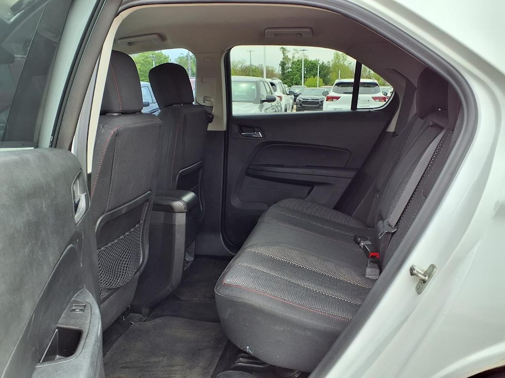 Thumbnail: 2017 Chevrolet Equinox - 11