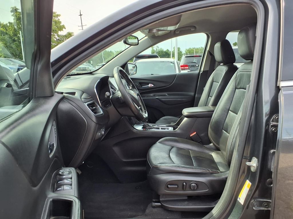 Thumbnail: 2020 Chevrolet Equinox - 9