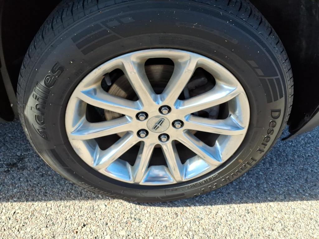 Thumbnail: 2015 Lincoln MKX - 7