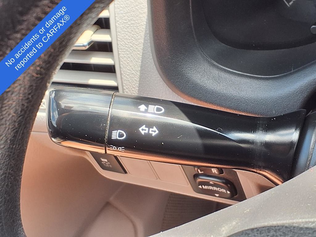 Thumbnail: 2011 Toyota Corolla - 27