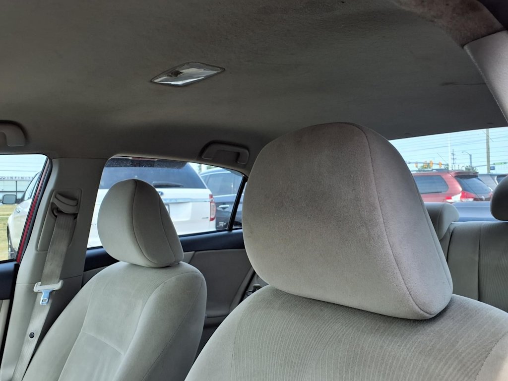 Thumbnail: 2013 Toyota Corolla - 20