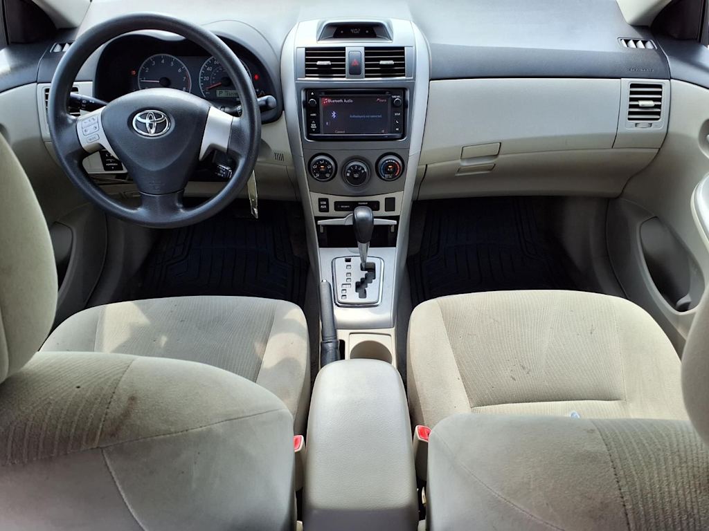 Thumbnail: 2013 Toyota Corolla - 2