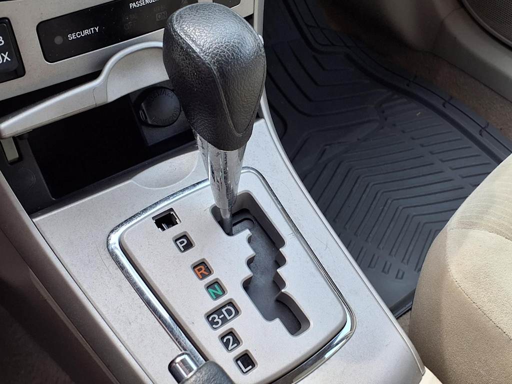 Thumbnail: 2013 Toyota Corolla - 12
