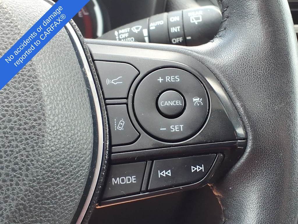 Thumbnail: 2020 Toyota RAV4 - 30
