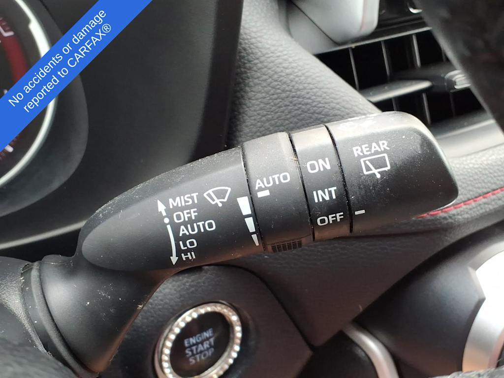 Thumbnail: 2020 Toyota RAV4 - 23