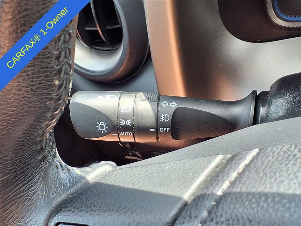 Thumbnail: 2014 Toyota RAV4 - 24