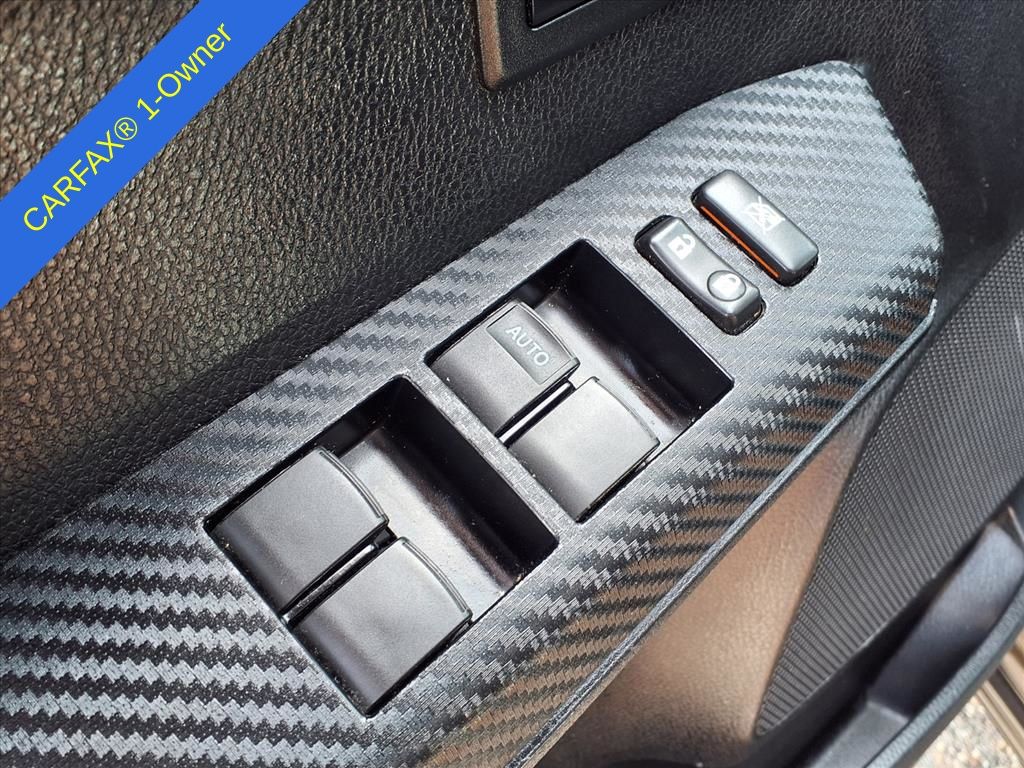 Thumbnail: 2014 Toyota RAV4 - 21