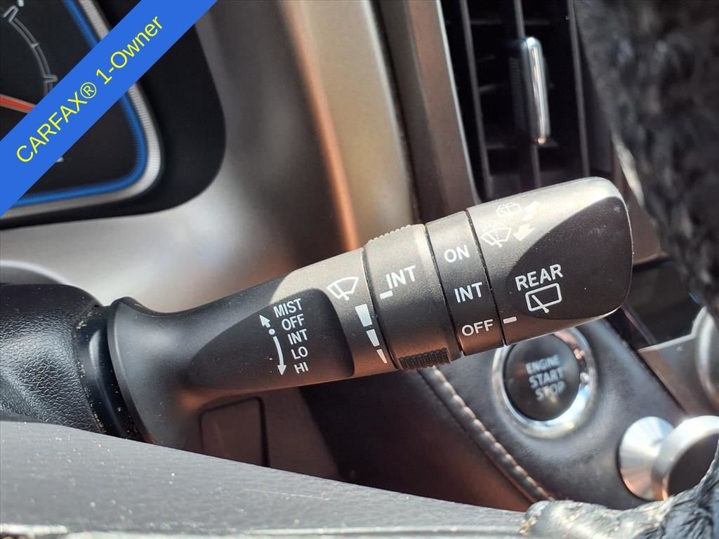 Thumbnail: 2014 Toyota RAV4 - 23