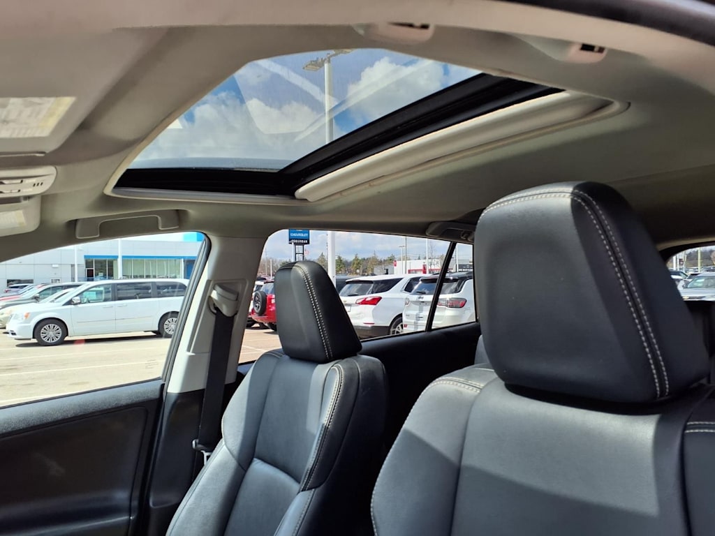 Thumbnail: 2014 Toyota RAV4 - 22