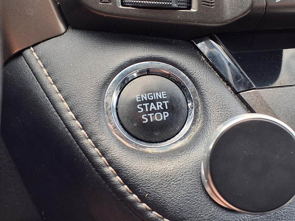 Thumbnail: 2014 Toyota RAV4 - 27