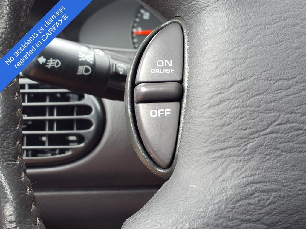 Thumbnail: 2000 Chrysler Sebring - 25