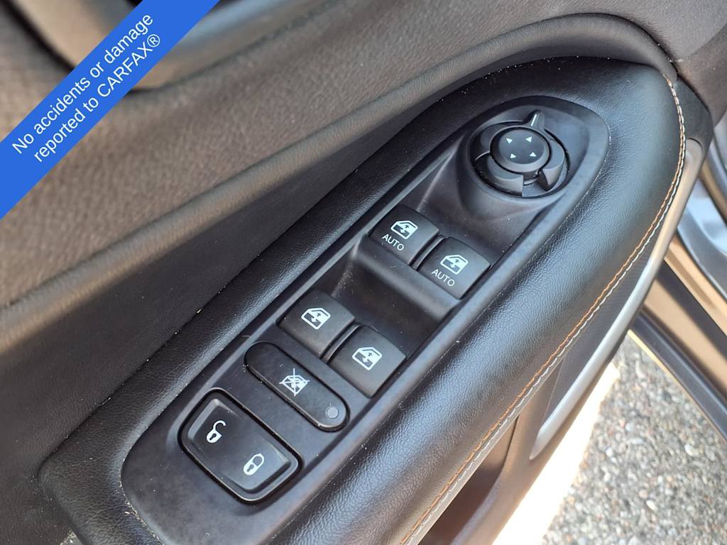 Thumbnail: 2018 Jeep Compass - 21
