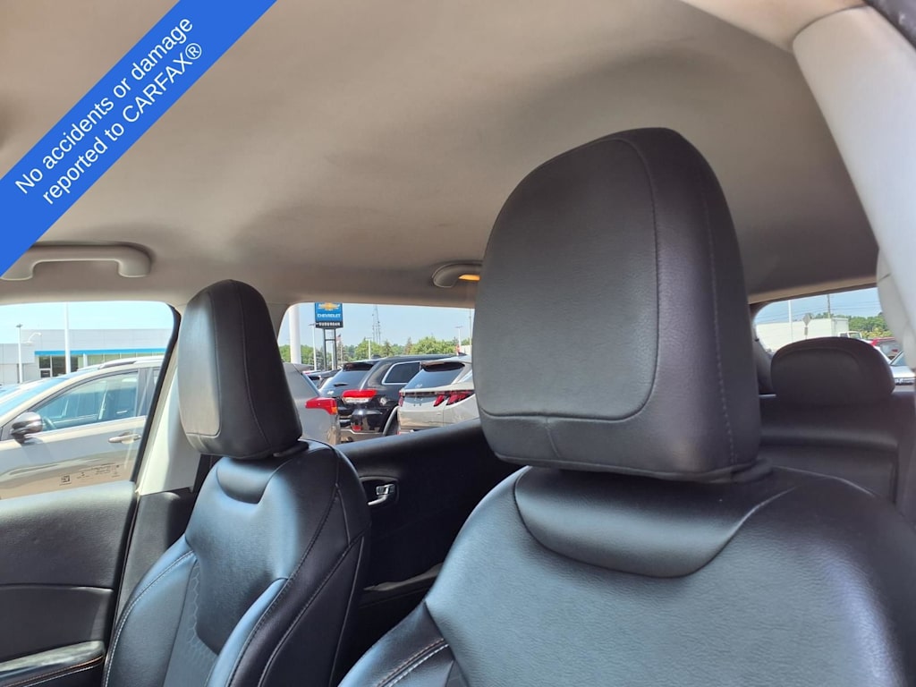 Thumbnail: 2017 Jeep Compass - 11