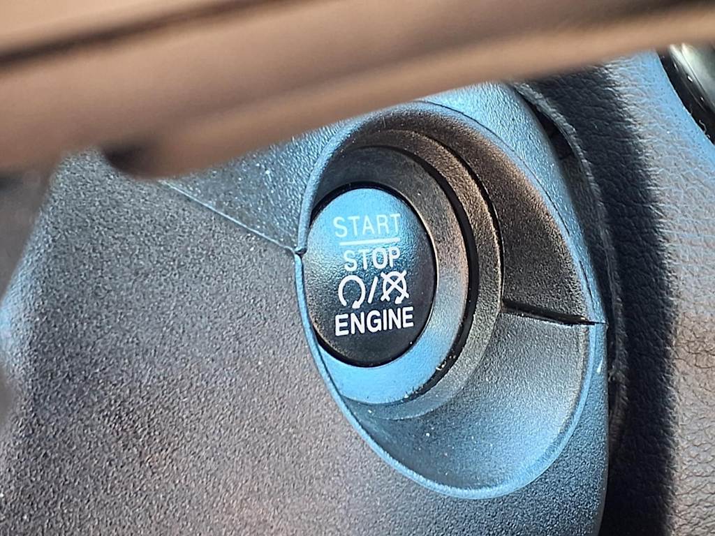 Thumbnail: 2019 Jeep Compass - 26
