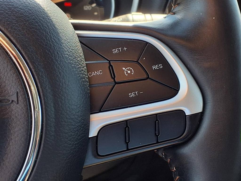 Thumbnail: 2019 Jeep Compass - 28