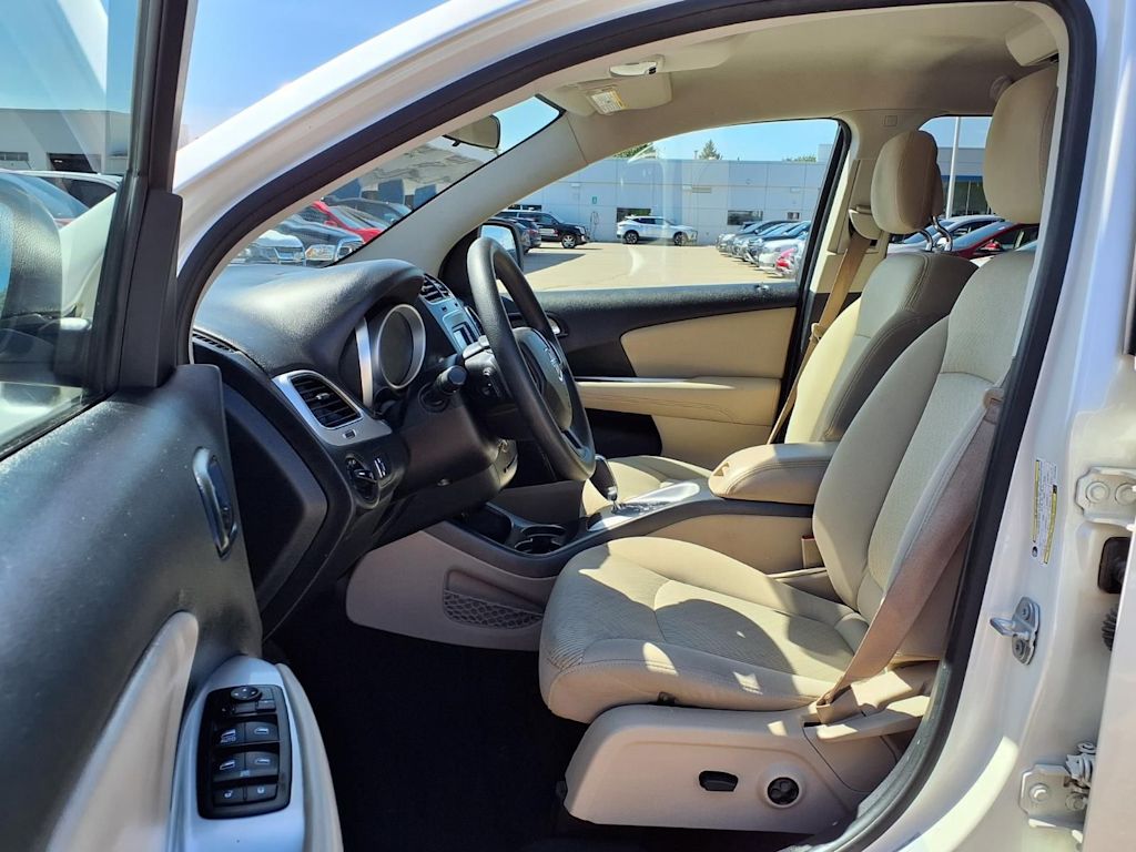 Thumbnail: 2017 Dodge Journey - 9