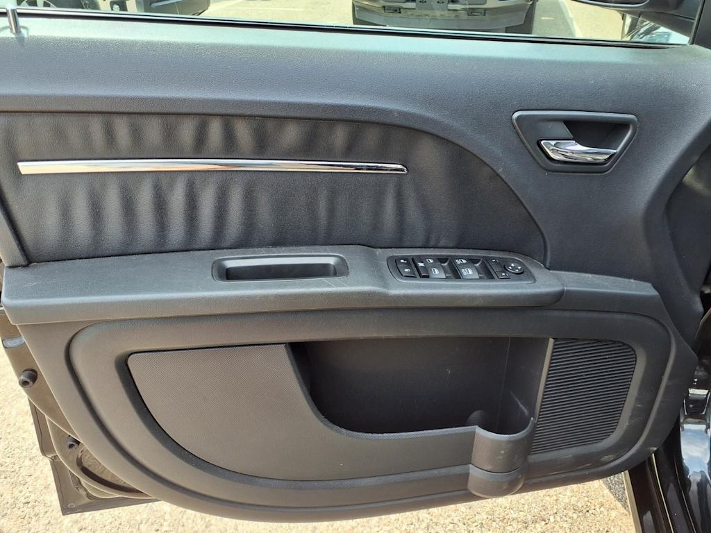 Thumbnail: 2010 Dodge Journey - 21